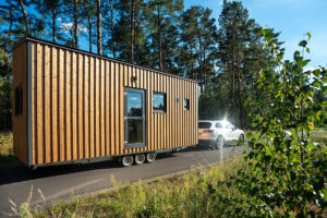 TD Business 61 Mobile ready to move in and furnished