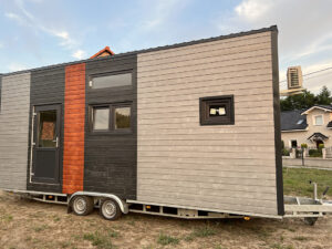 TD Living 74 KFW40 ready to move in and including solar system with battery storage – ready for planning permission